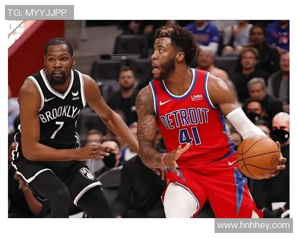 2004年NBA季后赛活塞与篮网的激烈对决与历史意义分析