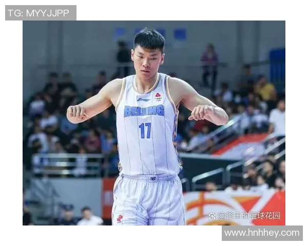范子铭：从年轻球员到篮球明星的成长之路与未来展望