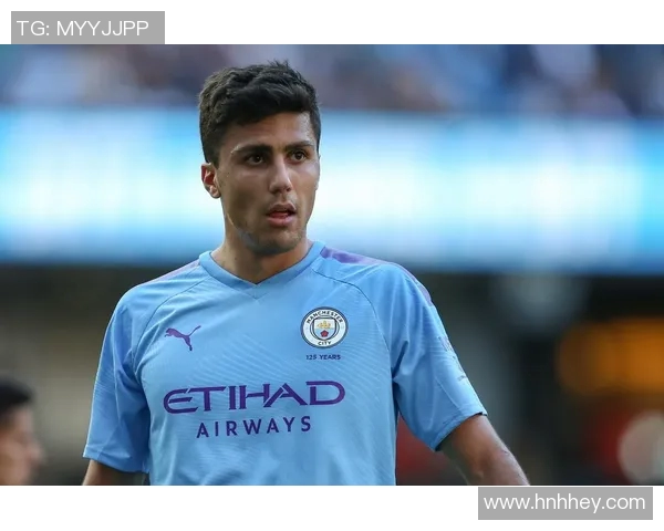 罗德里在中场的统治力如何改变球队战术布局与比赛结果分析